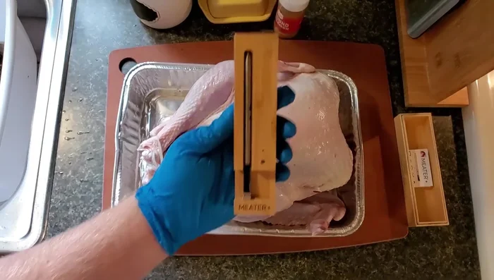 Change gloves after rinsing the turkey.