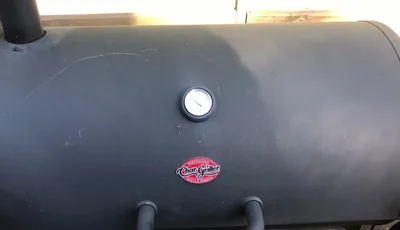Close the grill lid and cook for 30 minutes.