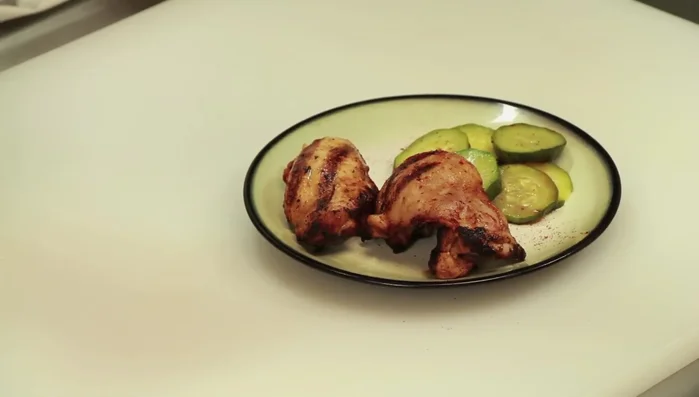 Garnish with paprika (optional).