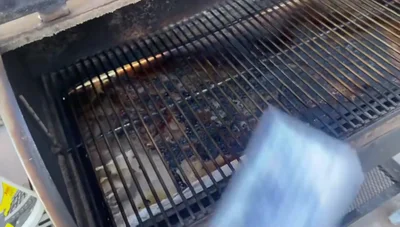 Seal the bag tightly and let the grates soak for 8-12 hours.