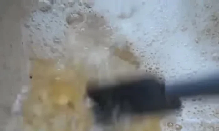 Rinse the mat thoroughly.