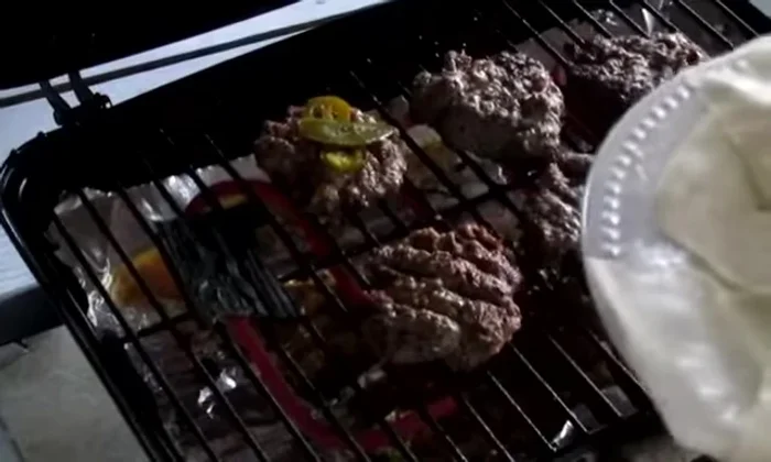 Turn on the grill. No charcoal or ash fuss!