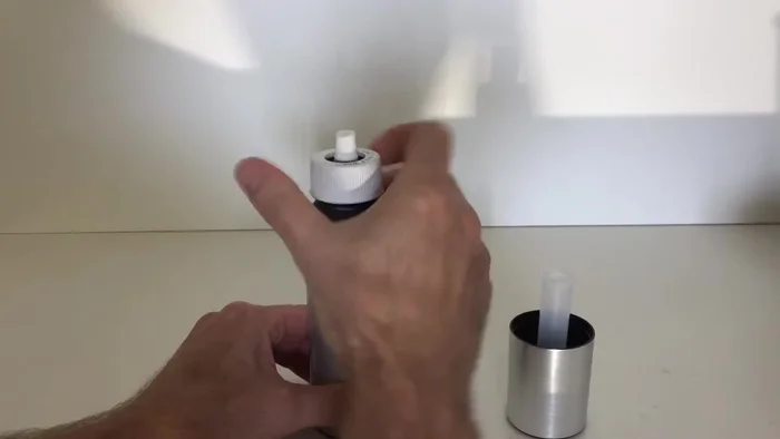 Remove the locking collar.