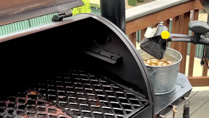 Flip the grates (if desired) and repeat the scrubbing process on the other side.