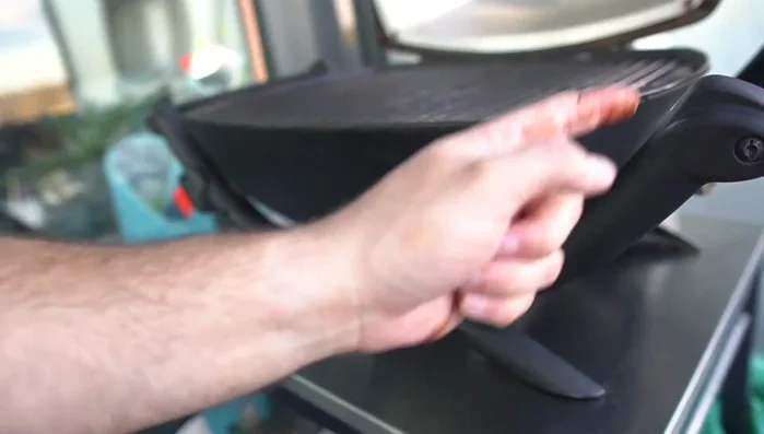 Clean the exterior of the grill with Dawn spray.