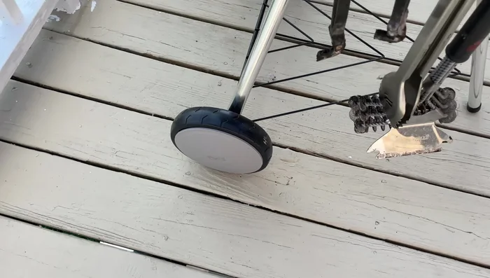Weber Master Touch grill wheel detail