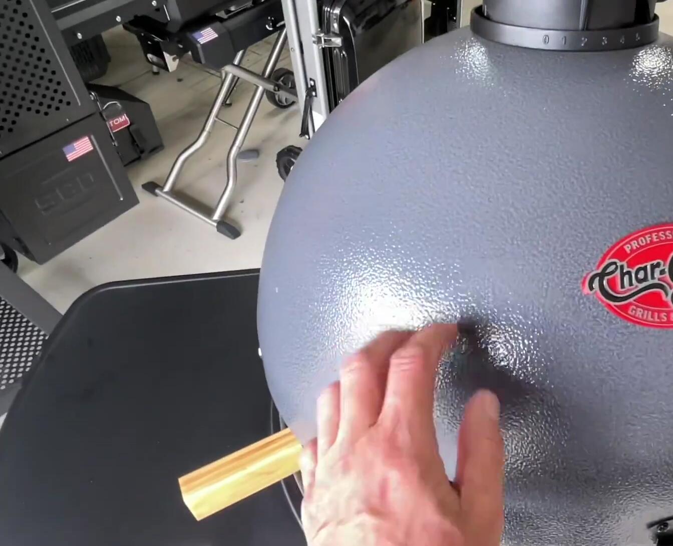 Close up of the thermostatically controlled blower.
