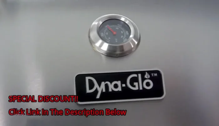 Dyna-Glo grill: stainless steel design