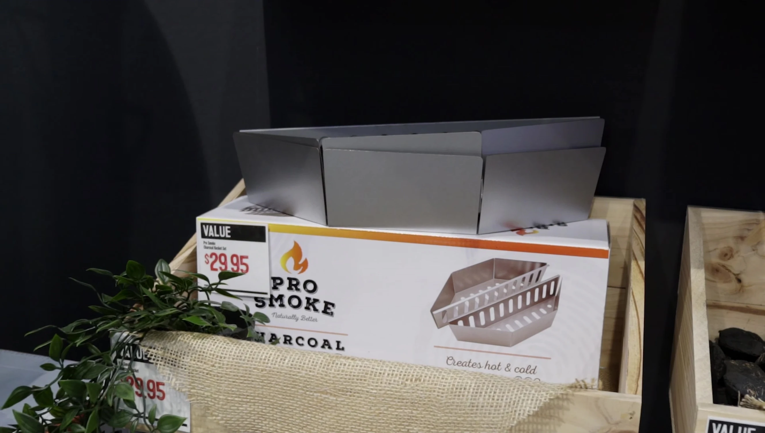 Kettle BBQ charcoal divider basket