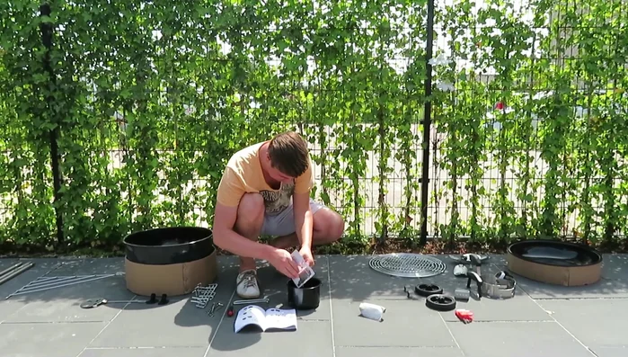 Easy grill assembly, quick setup