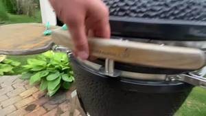 Vision Grills Komodo Review: A Budget-Friendly Big Green Egg Alternative?