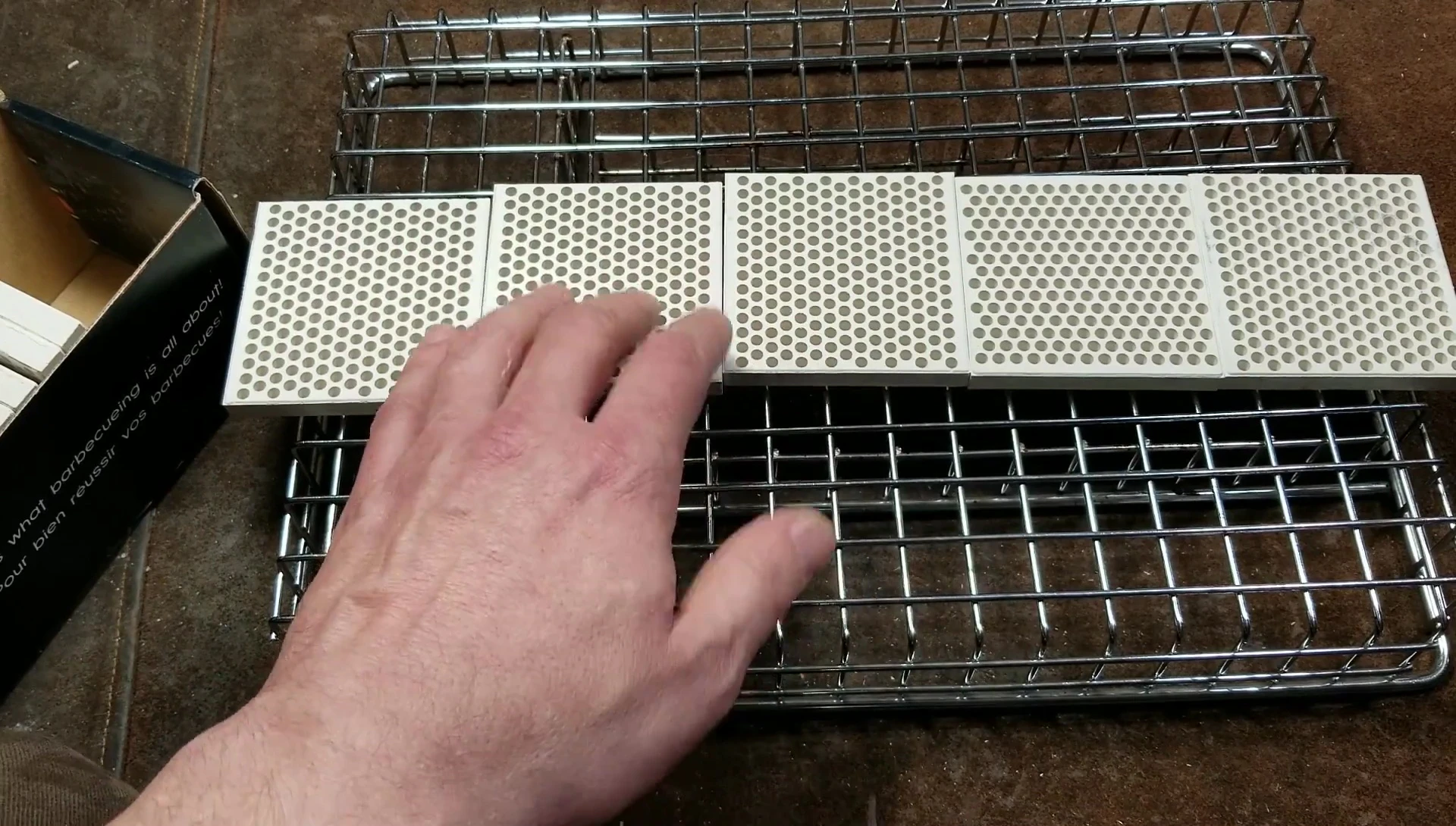 Ceramic grill bricks reduce flare-ups.