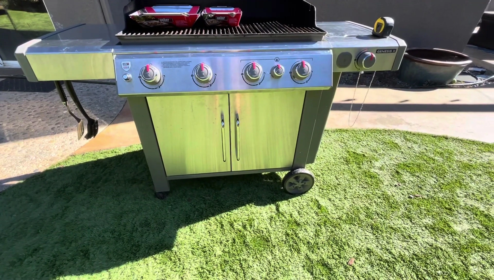 Weber Grill with side doors