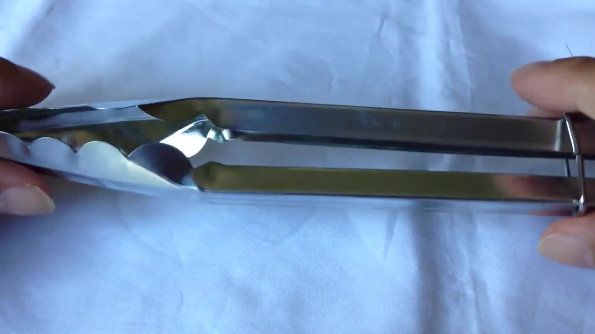 Meatlord's Grill Tongs in packaging