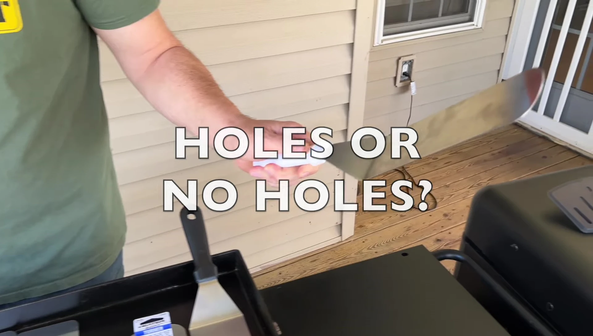 Griddle spatulas: holes or no holes?
