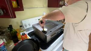 Electric Griddle Review: Dyna-Living 22" Model - Family-Friendly Cooking?