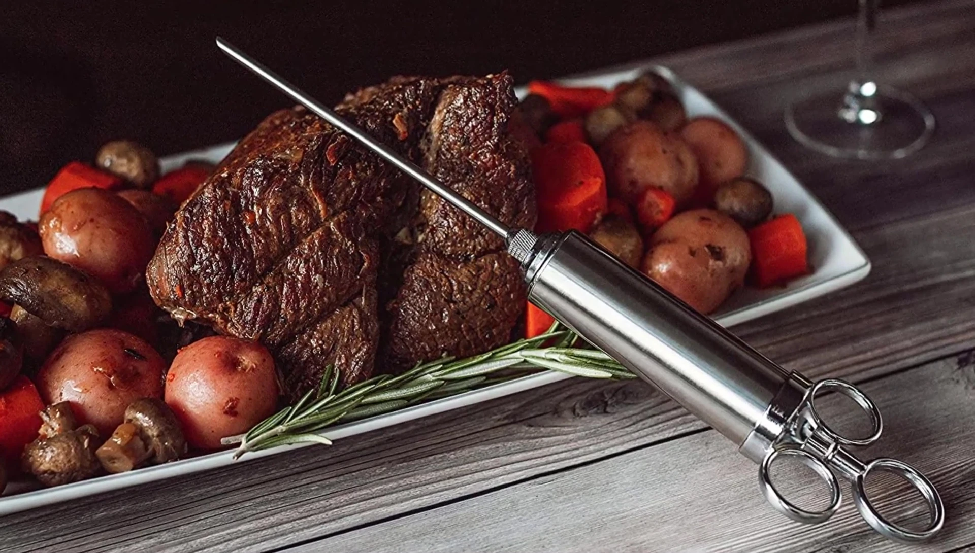Grill Hogs meat injector with roast