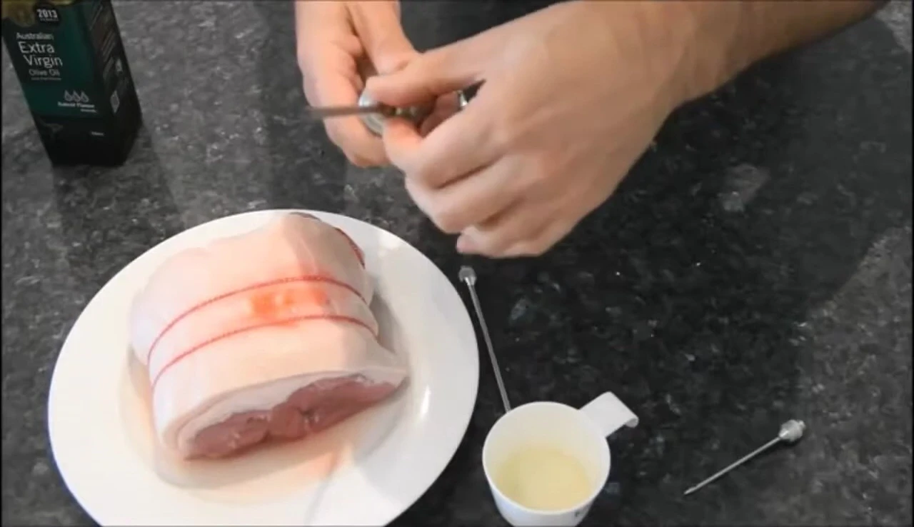 Refilling meat injector with marinade