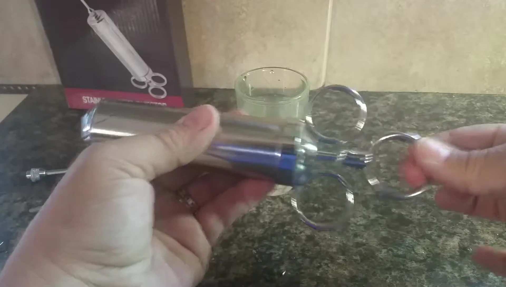 Stuck syringe plunger freed with oil lubrication.