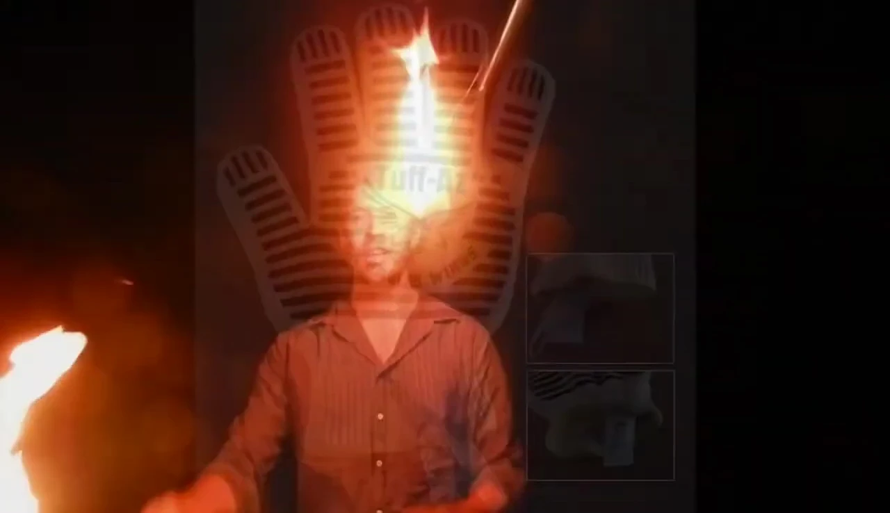 Heat-resistant oven glove for safety