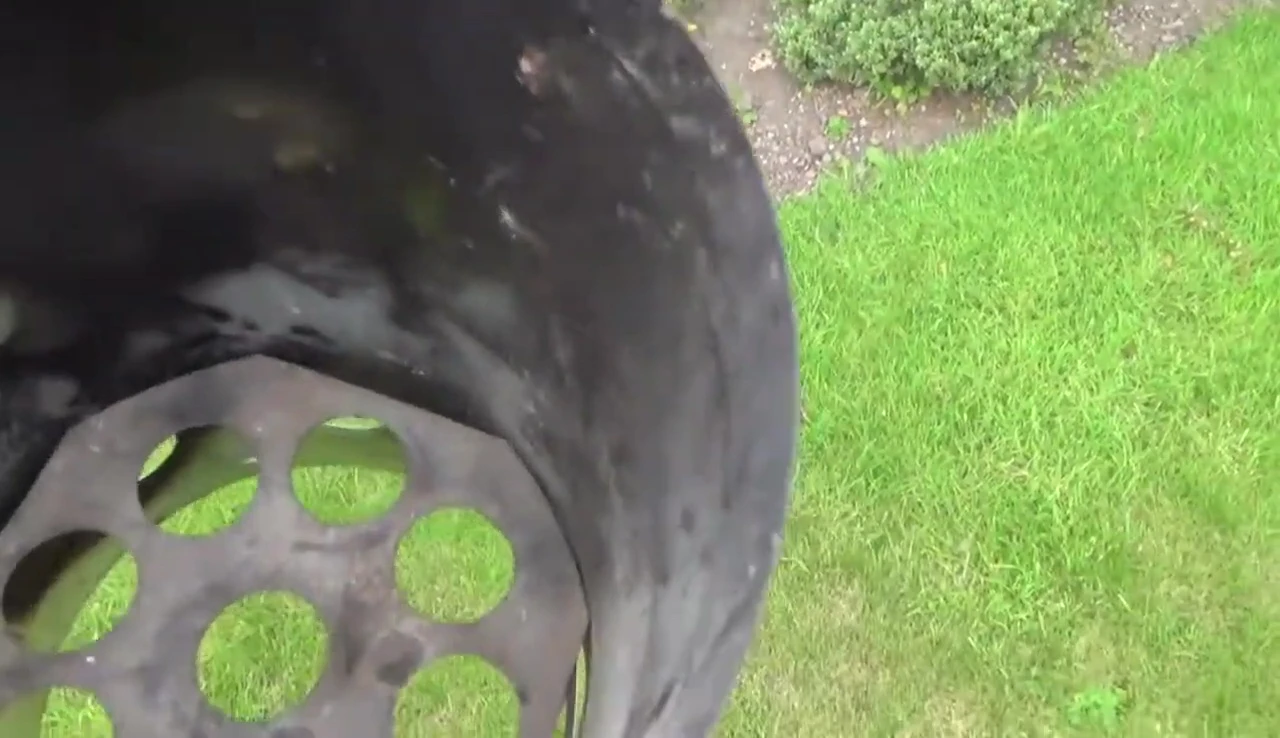 BBQ chimney starter, quick, efficient grilling