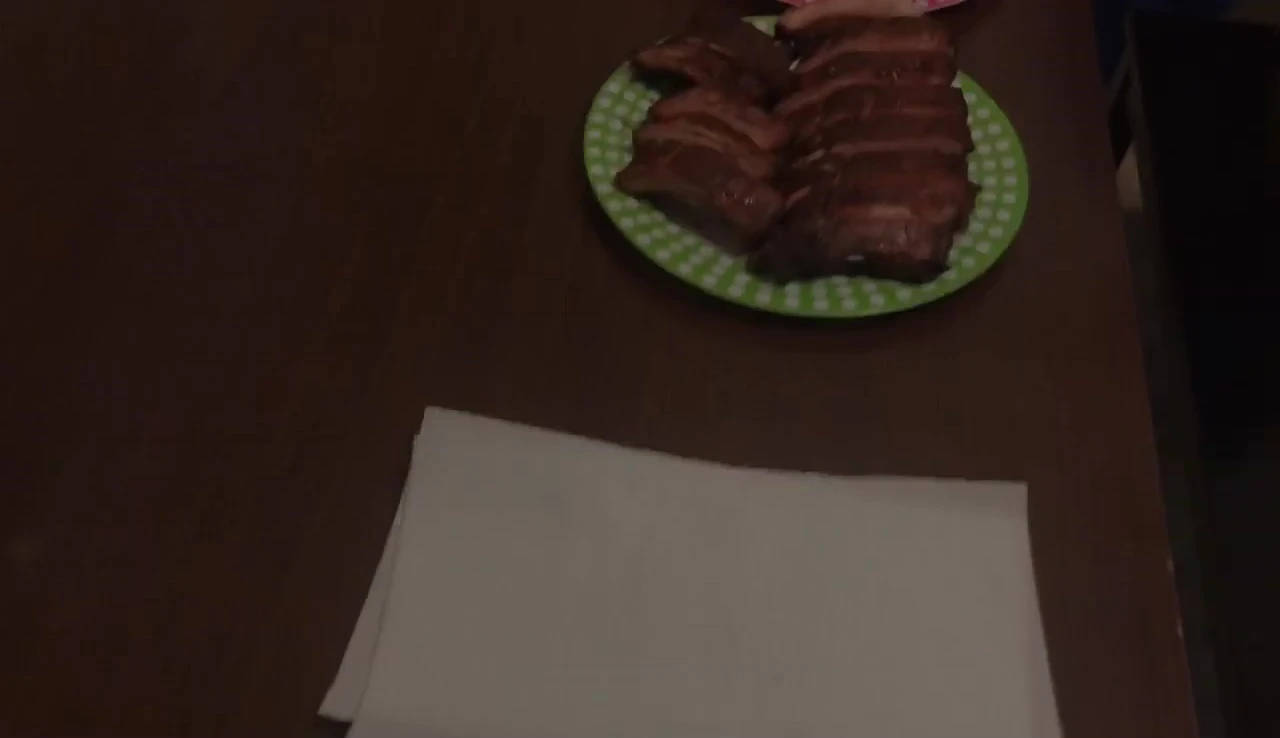 Blind taste test: Kingsford vs Pit Boss ribs