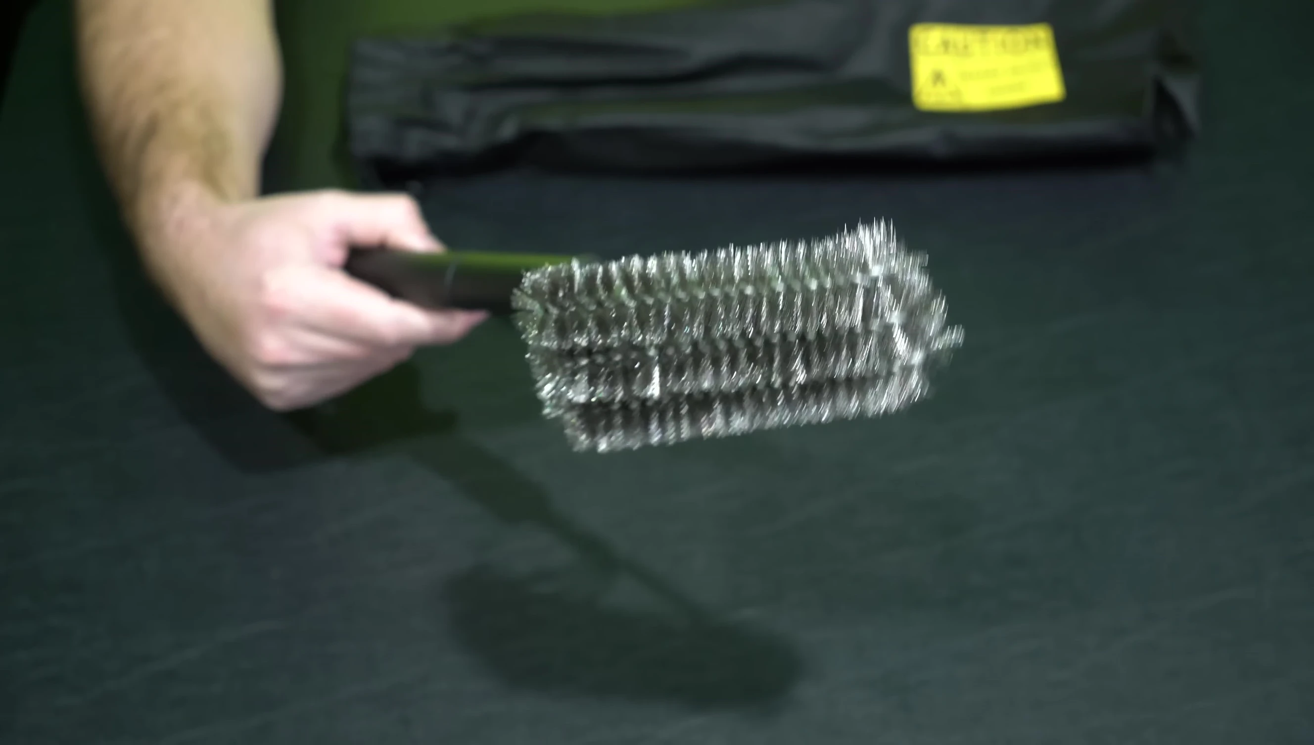 PANCOOK grill brush with sharp bristles