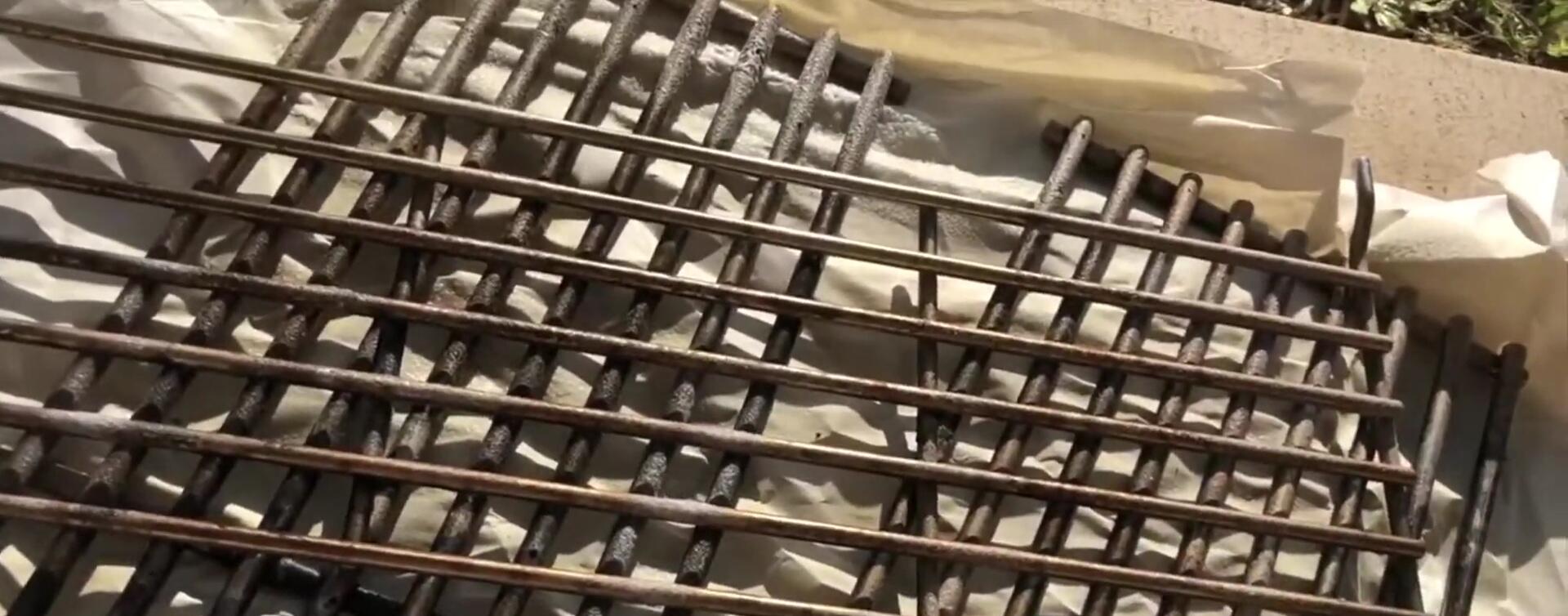 Grill grates cleaned with foaming cleaner