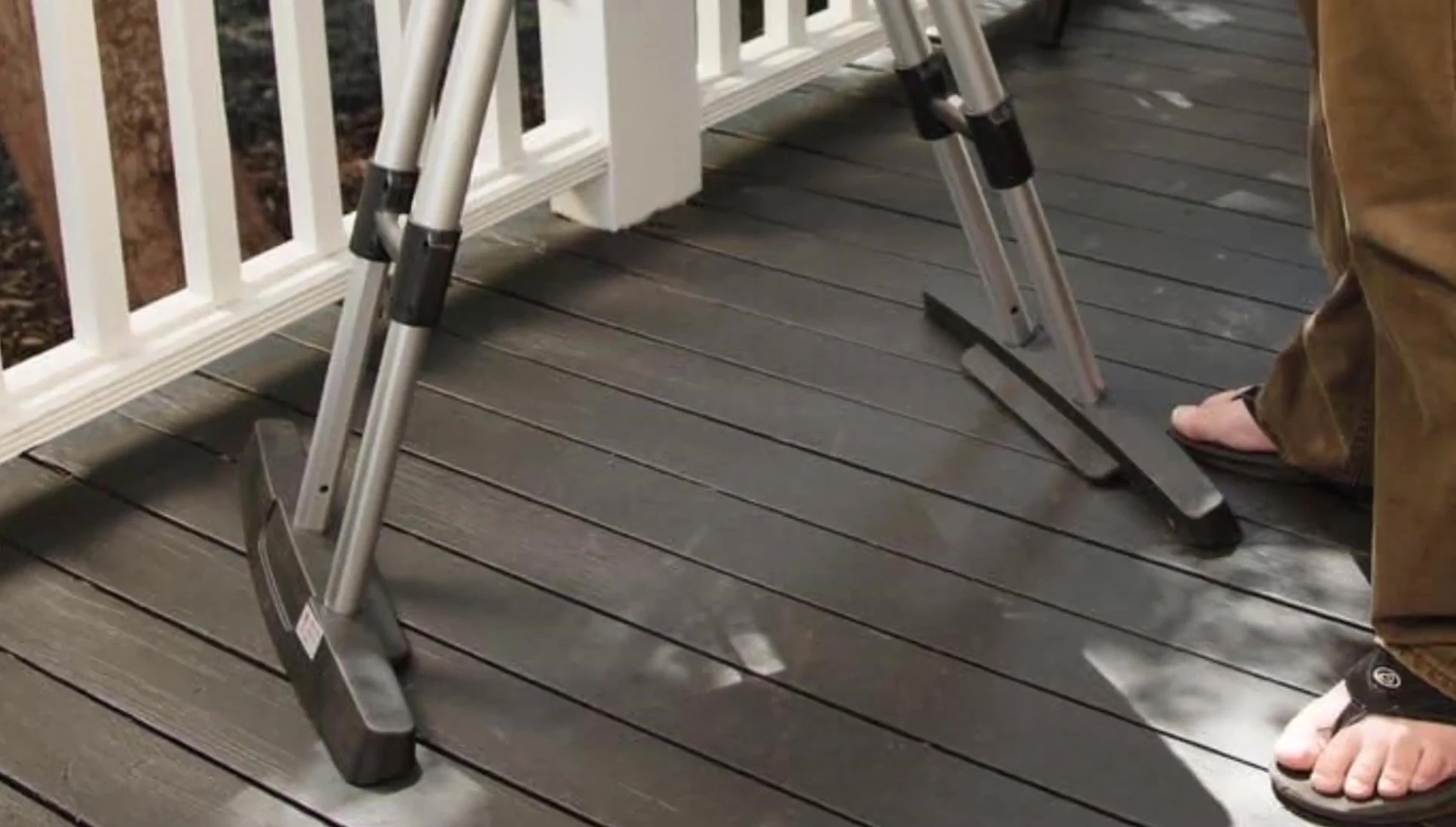 Portable design of the Cuisinart grill