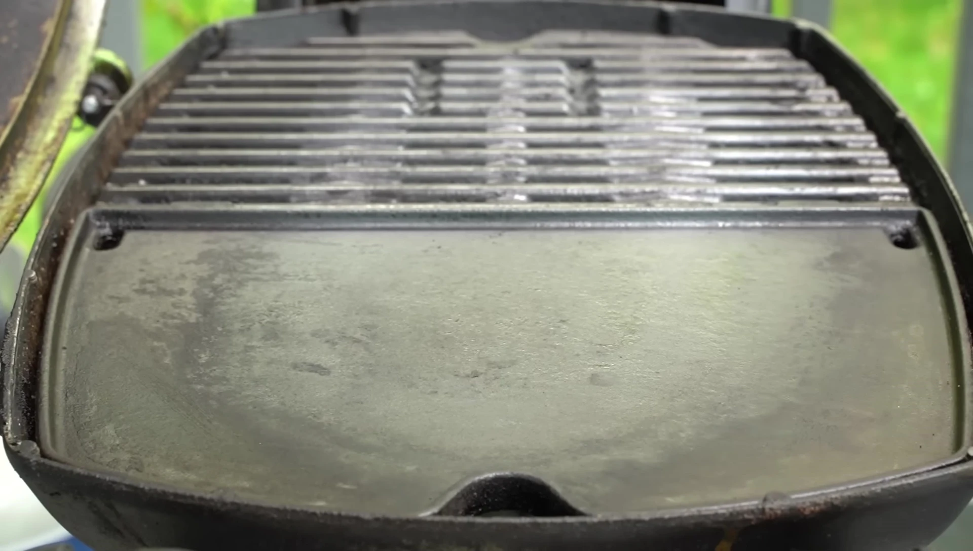Preheated Weber Q ready for steaks