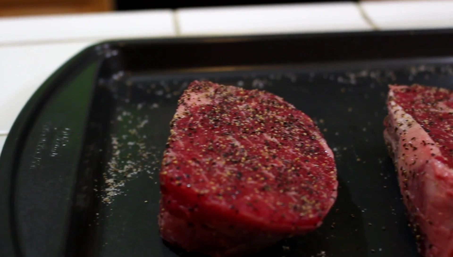 The seasoned steaks after resting.