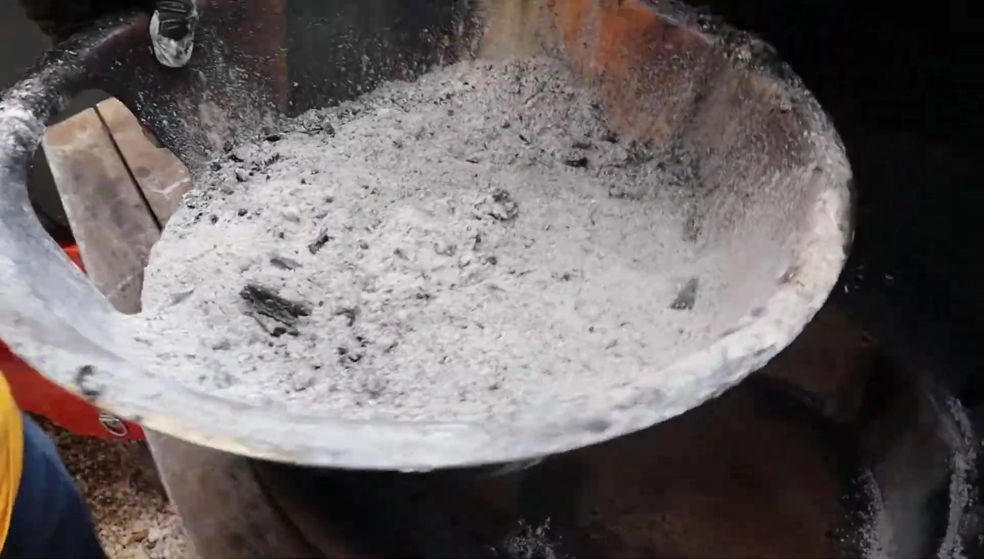 Emptying the Kick Ash Can