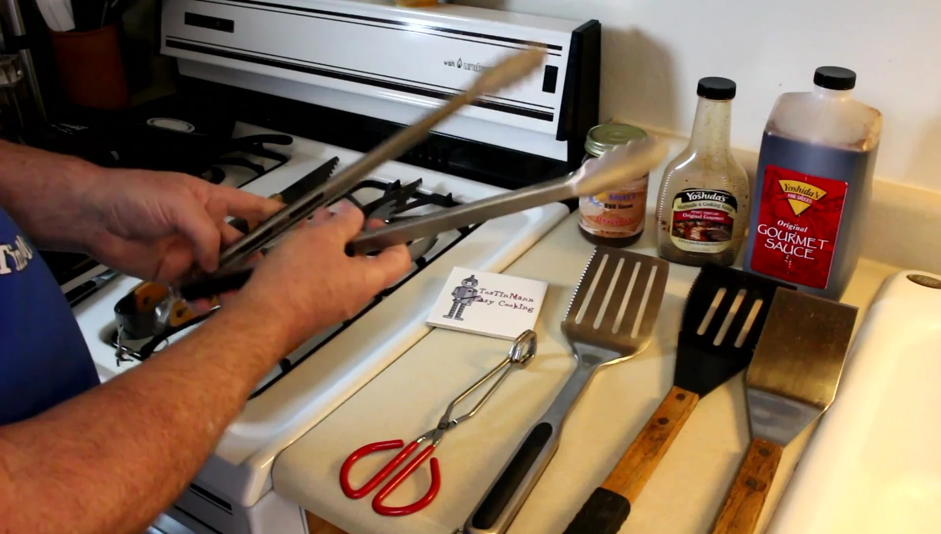 Screenshot of the OXO Good Grips tongs and spatula