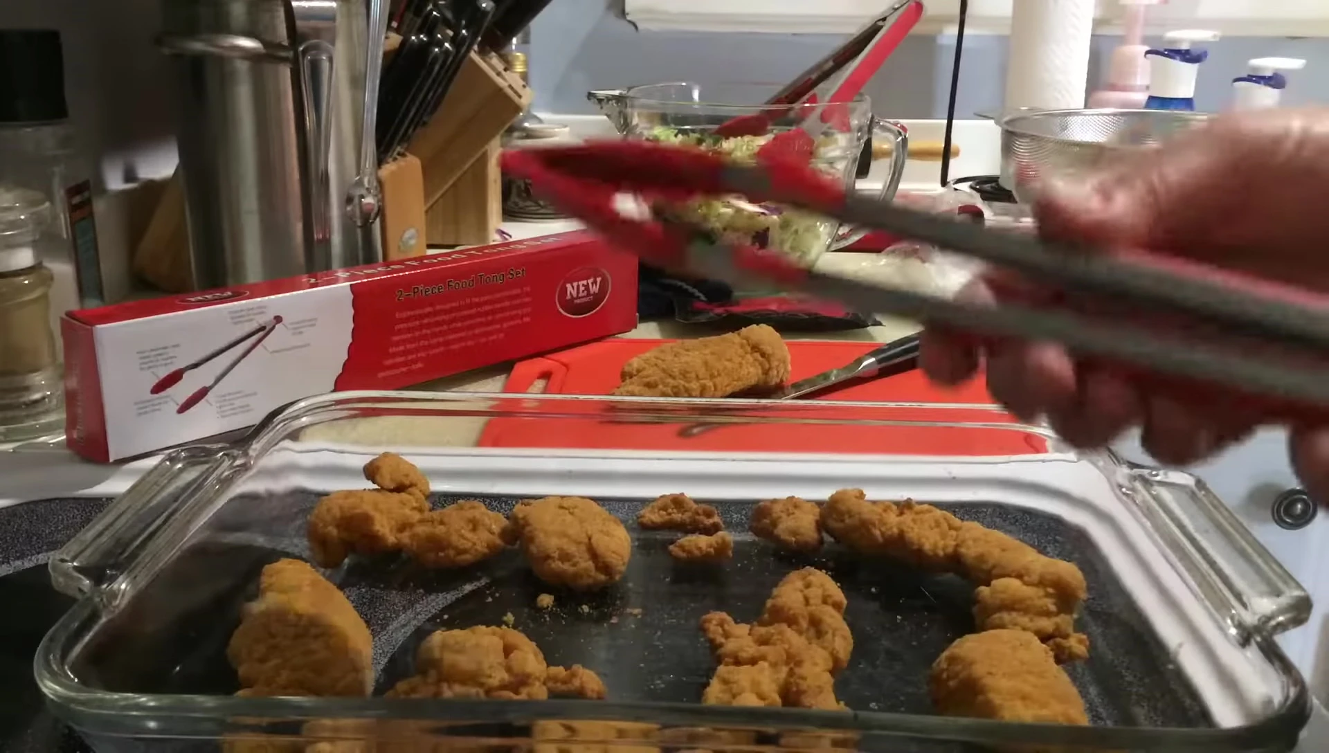 Demonstration of the locking mechanism.