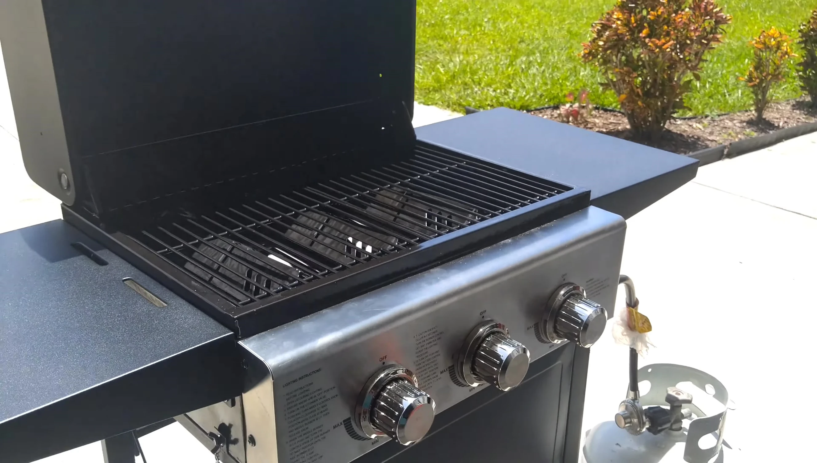 Igniting the center burner