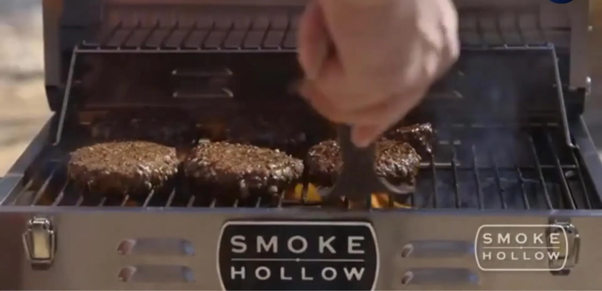 Masterbuilt grill features and design