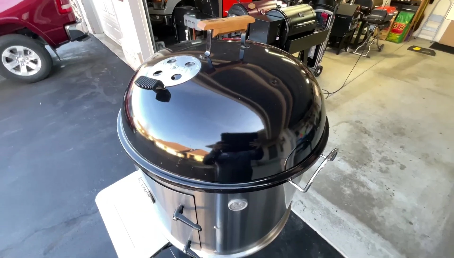 The completed ribs showcased.