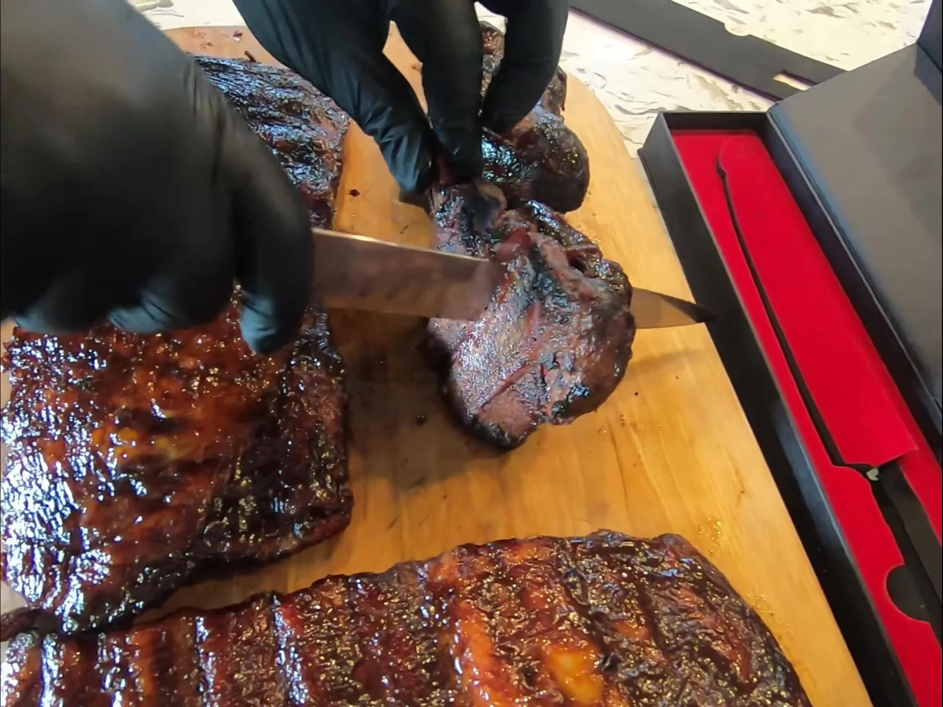 Close-up of the cooked short ribs.