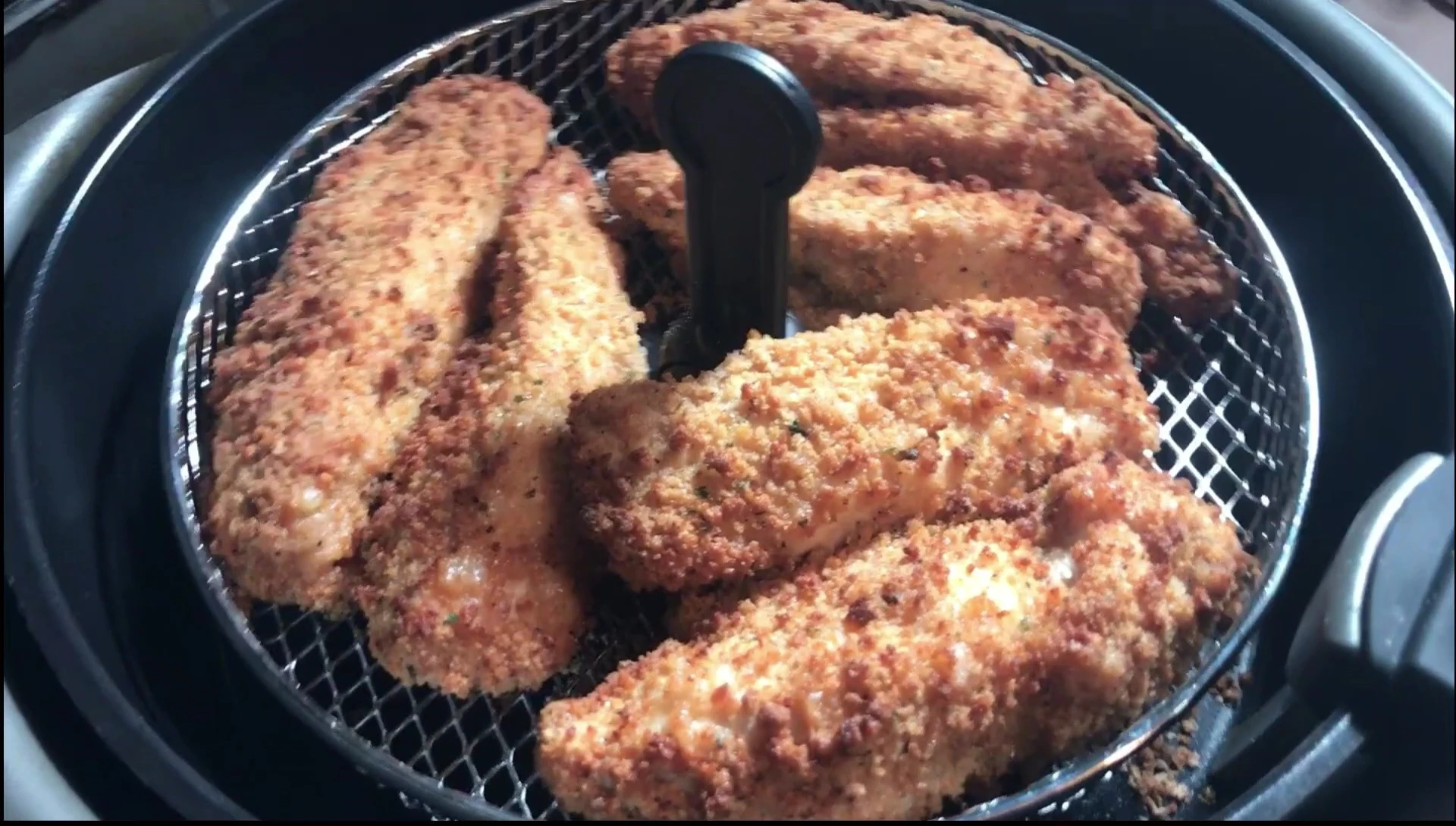 The ingredients for the breaded chicken recipe.