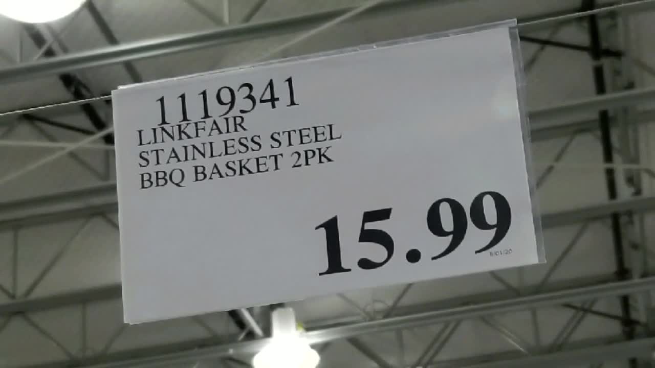 A detailed view of the stainless steel construction of the basket.
