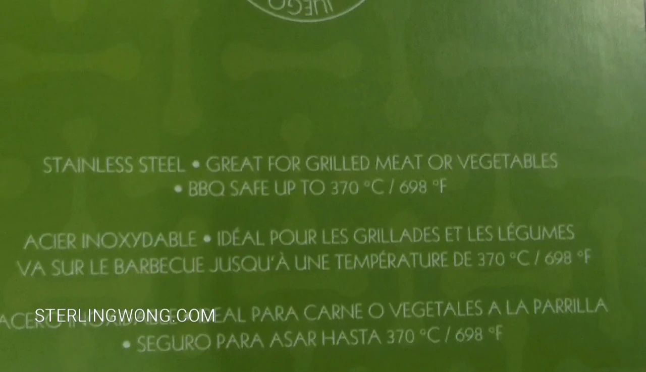 Visual of stir-frying directly on the grill using the basket.