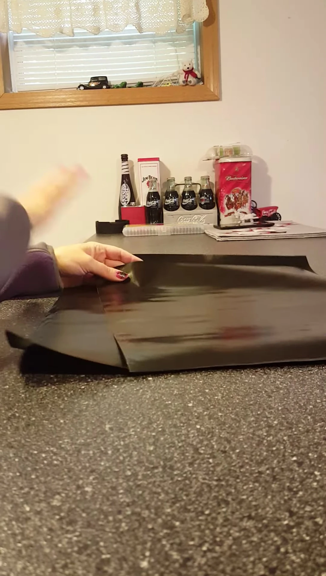 Grilling food on the mat