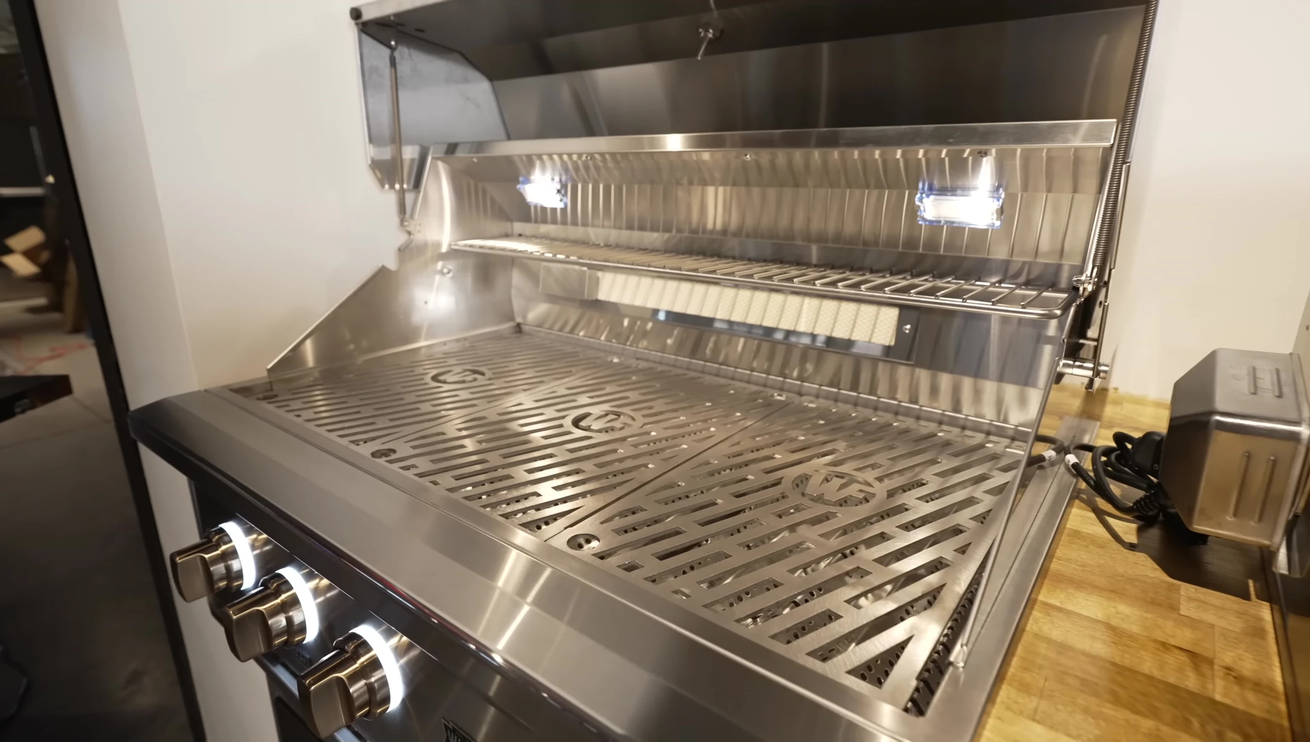 Wildfire Grill Series showcasing the new stainless steel design.