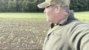 Hackholz & Siloballen: A Farmer's Spring and Summer