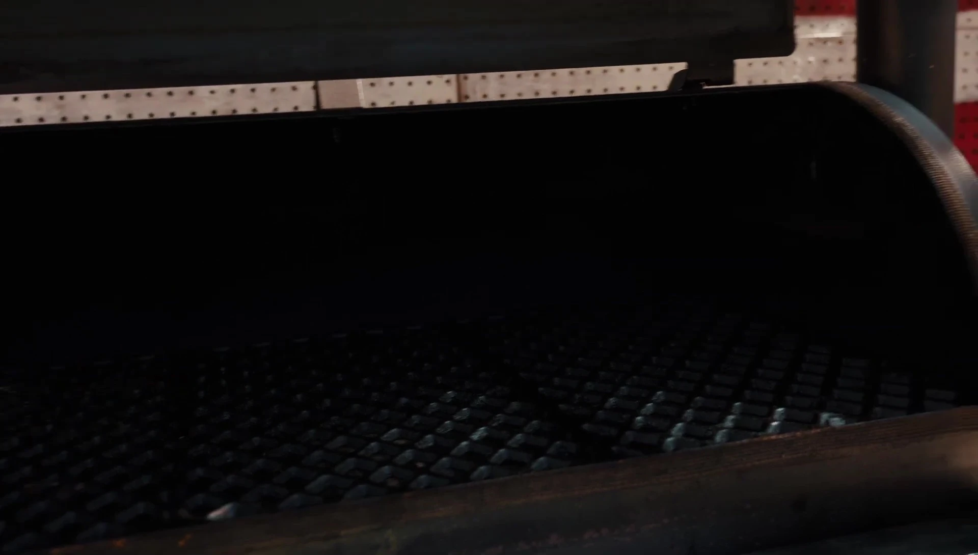 Pellet grill with food cooking