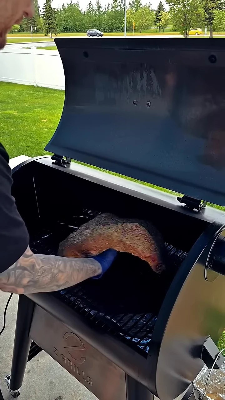 Picture of the food being cooked on the grill.
