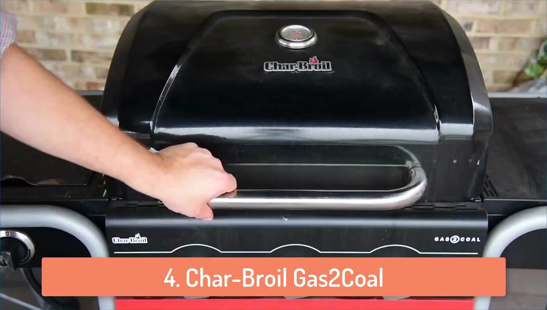 The side shelf of the Char-Broil Gourmet grill.