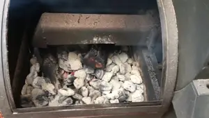 Beginner's Guide to Chimney Lighting for Offset Smokers: Achieving Thin Blue Smoke