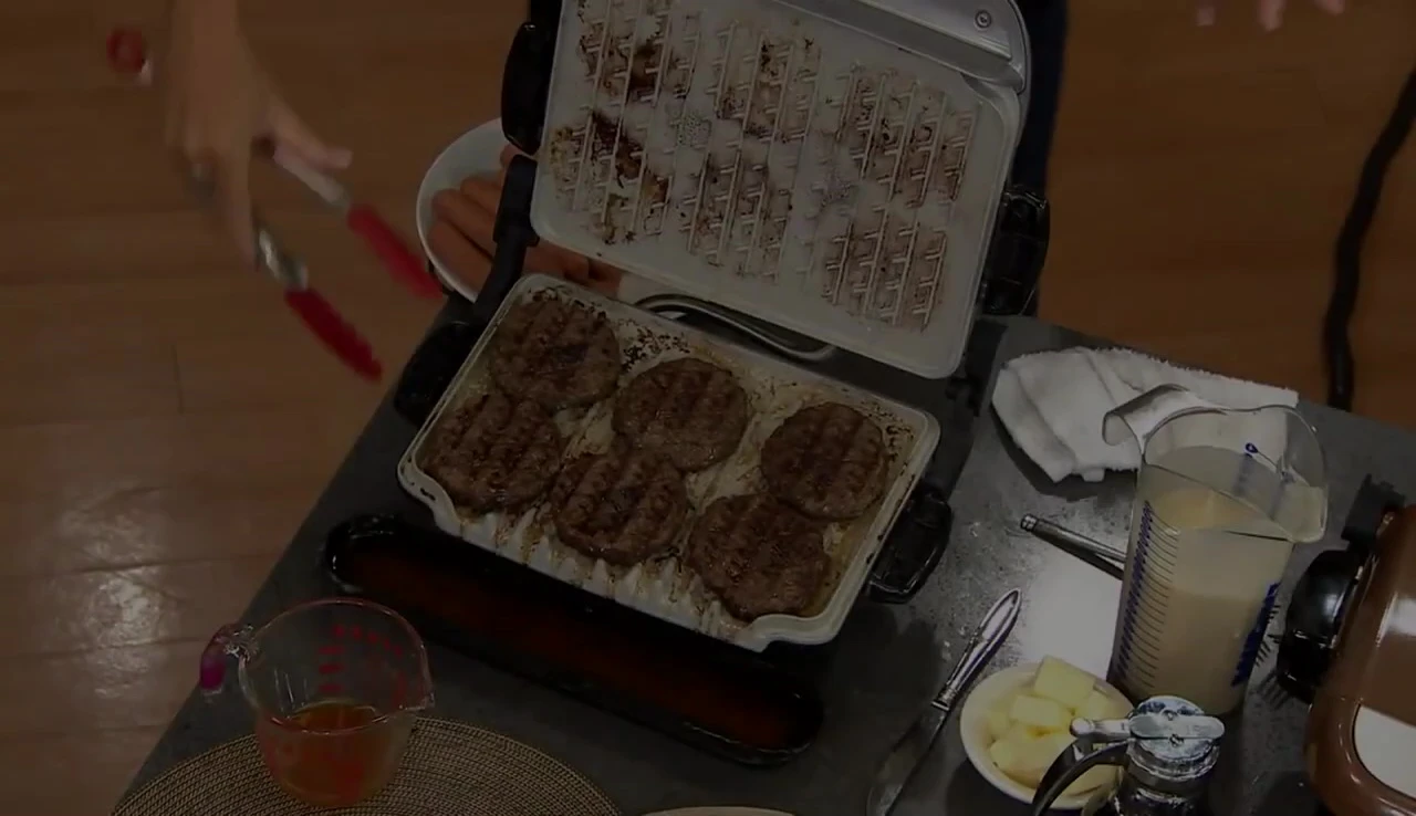 George Foreman GRP4842MB Multi-Plate Evolve Grill front view