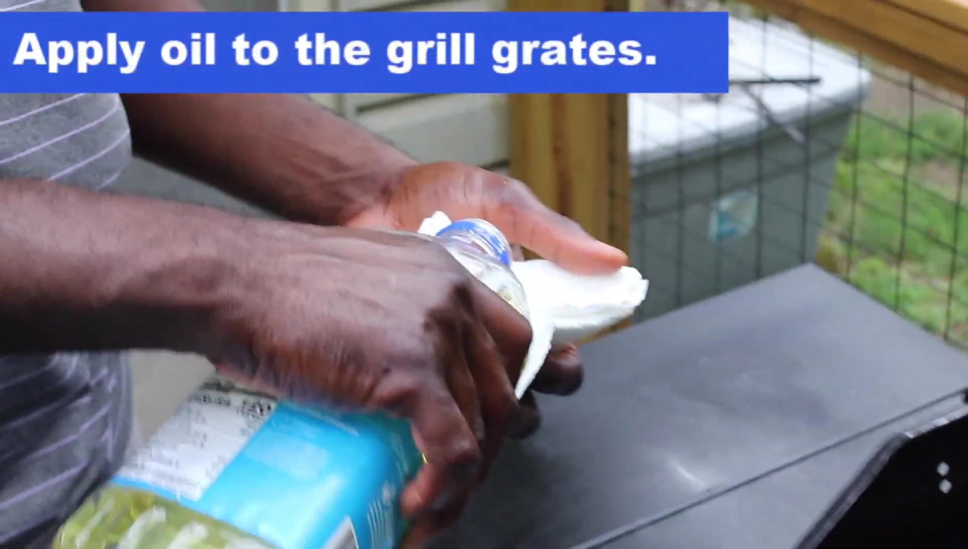 Oiling the grill grates